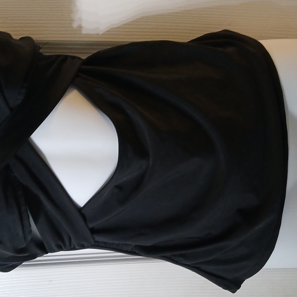 Black cut out front black swim suit bathing suit top  Sz L - Picture 2 of 5